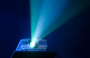 โปรเจคเตอร์ 4K กับ 1080p ต่างกันอย่างไร